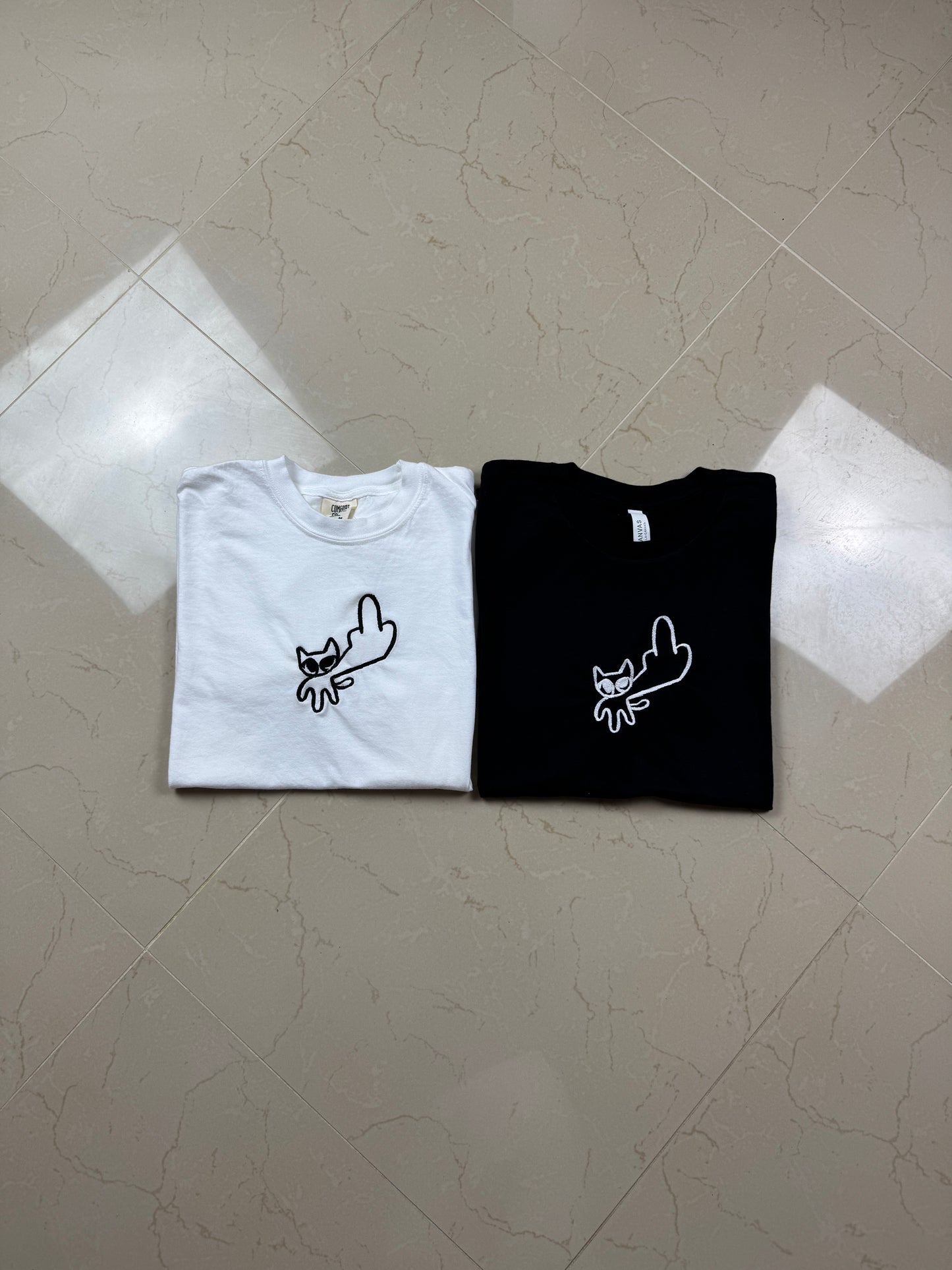 Cat flipping off T-Shirt